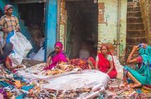 Sanjay Colony Tour & Family Lunch