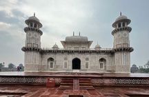 Private Taj Mahal & Agra Fort Tour from Jaipur With FatehpurSikri