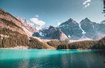 Explore Lake Louise, Moraine Lake & Johnston Canyon in a day!