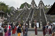 Gate of Heaven Tour With Guide : All-Inclusive Best Experience