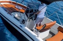 Private Day Tour To Shipwreck And Blue Caves by Boat in Zakynthos