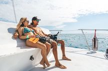Key West Morning Snorkel Sail with Mimosas and Gourmet Breakfast