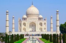 Same Day Tour of Taj Mahal with Our Real Historical Experience