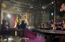 Shinjuku Kabukicho bar hopping & grab a bite tour w/Local Guide
