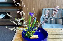 Ikebana Experience Tour in Kyoto