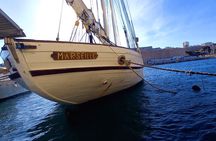 Marseille Guided Tour for 2.5 Hours with a Bilingual Local Guide