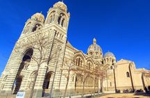 Marseille Guided Tour for 2.5 Hours with a Bilingual Local Guide