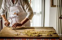 Cesarine: Private Pasta & Tiramisu in Montepulciano Local's Home