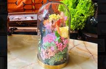 Paris 1e: Preserved Flower Bell Jar Workshop