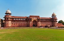 Taj Mahal and Agra Private Day Tour by Car from Delhi