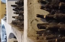 Madrid Wine Experience: Winery Tour & Lunch in Chinchón