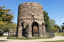 Historic Highlights with the Gilded Age Private Van Tour