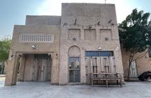 Dubai: Al Seef Old & Traditional Market Tour
