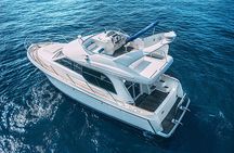 Yacht Meridian 40FT Best Private Rental in Cancun