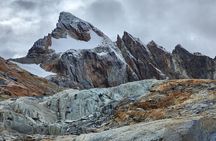 Small group Trekking to Albino Glacier