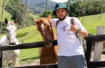 BILINGUE Touristic@ Private / PERSONALIZED@ Guide in the Coffee Axis