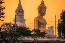 Bangkok : Sunset Food tour by Tuk Tuk boat with big Buddha view
