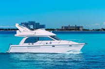 Yacht Meridian 40FT Best Private Rental in Cancun