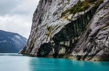 Tracy Arm Fjord and Glacier Explorer from Juneau