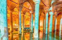 Topkapi Palace and Basilica Cistern Combo Tour in Istanbul