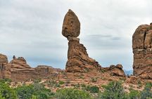Arches National Park by Van Tour 