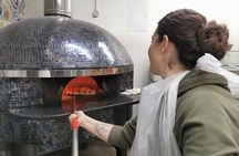 Naples: Authentic Italian Pizza Making Class with Local Pizzaiolo