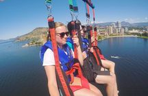 Kelowna: Ultimate Parasailing Experience