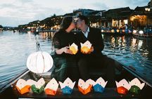 Hoi An Lantern Photoshoot: Boat Ride, Lantern Shop & Release