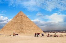 Day tour to Pyramids and Sphinx plus entry to the Great Pyramid