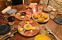 Rome Candlelight Wine & Dine in Ancient Ruins near the Pantheon