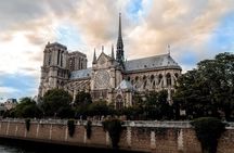 Notre Dame Outdoor and City Center of Paris with Local Guide