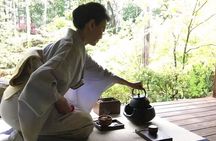 Matcha table tea ceremony experience in Tokyo