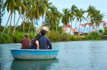 Romantic Dinning On The Bamboo Raft 