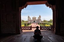  From Jaipur Taj Mahal & Agra Tour and Transfer to Delhi