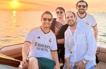 Best of Miami: Private Top-Rated Boat Charter & Guided Experience