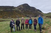 Edinburgh: Arthur's Seat Hike with Local Guide