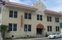 Pensacola Most Haunted Ghost Tour & Scavenger Hunt with Equipment