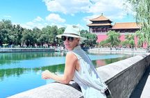 Imperial Secret-Forbidden City and Jingshan Park Small Group Tour