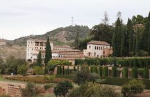 Alhambra Private Tour with tickets