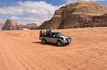 Wadi Rum Desert: 4 Hour Private Jeep Tour 