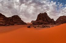  Unforgettable 2 days Adventure: Wadi Rum, Aqaba, and Petra Tour