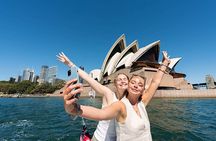 Small-Group All-Inclusive Sydney Harbour Lunch Cruise