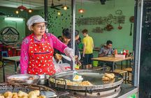 Phnom Penh Evening Foodie Vespa Tour