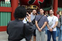 Tokyo: Asakusa Walking Tour with Japanese Comedian