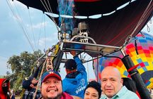 Teotihuacán in a hot air balloon with Transportation from CDMX