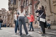 Prague Old Town, River Cruise and Prague Castle Sightseeing Tour Including Lunch