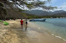 Maritime Adventure Bahia de Cinto and Playa Cristal, Tayrona Park