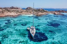 Sailing boat tour in the La Maddalena archipelago