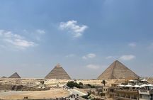 Full-Day Tour to Giza Pyramids, Memphis, and Sakkara