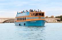 Washington DC Saturday Brunch Cruise on a Double-Decker Yacht